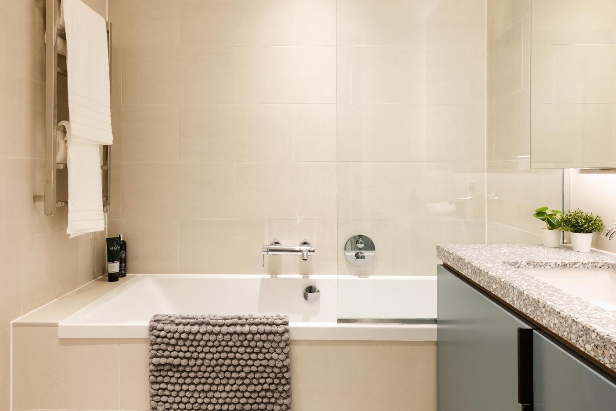 Verso Apartment *